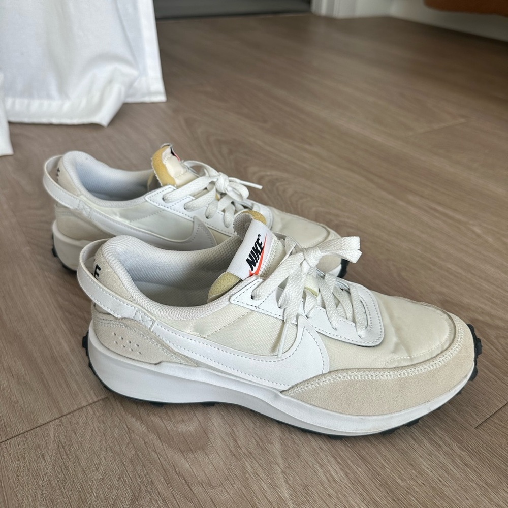 Nike Waffle Debut Size 8.5